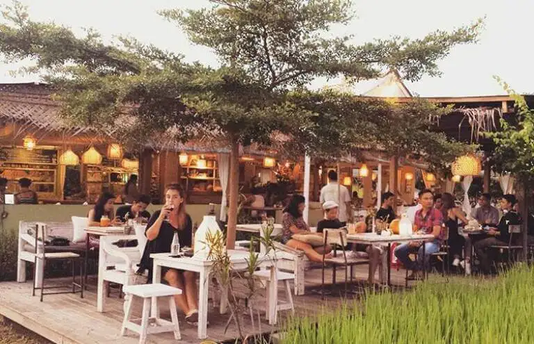 10 Cafe terhits di Bali